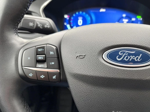 Ford Kuga - Afbeelding 13 van 30