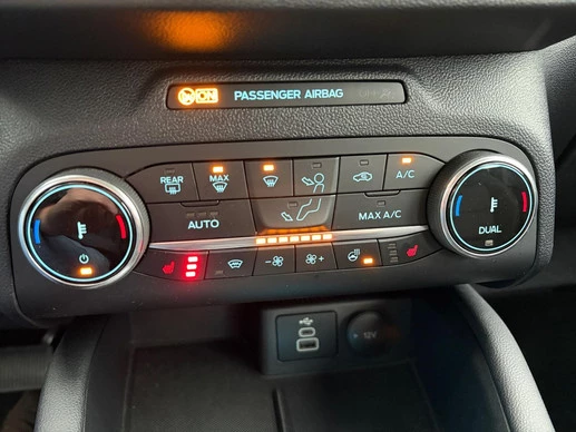 Ford Kuga - Afbeelding 23 van 30