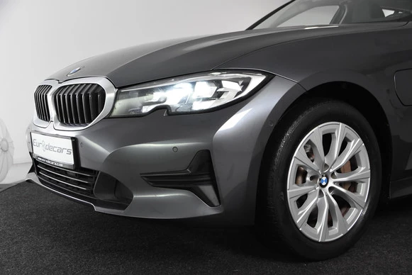 BMW 3 Serie - Afbeelding 17 van 30