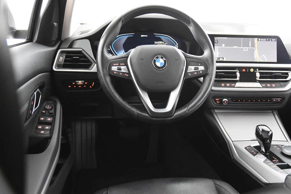 BMW 3 Serie - Afbeelding 22 van 30
