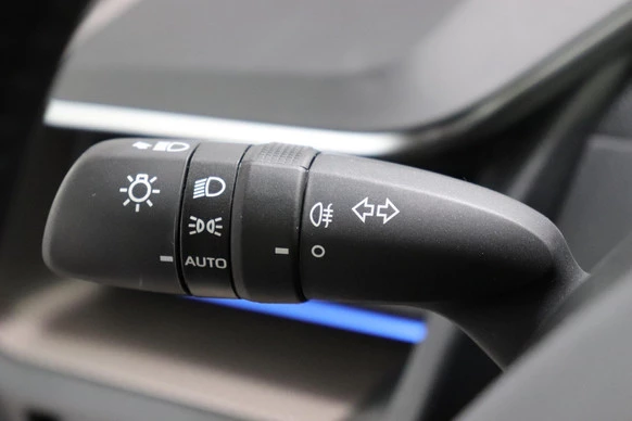 Toyota Prius - Afbeelding 24 van 30