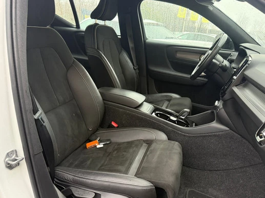 Volvo XC40 - Afbeelding 7 van 14