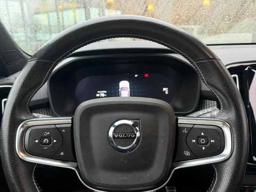 Volvo XC40 - Afbeelding 8 van 14