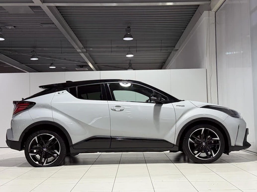Toyota C-HR - Afbeelding 13 van 30