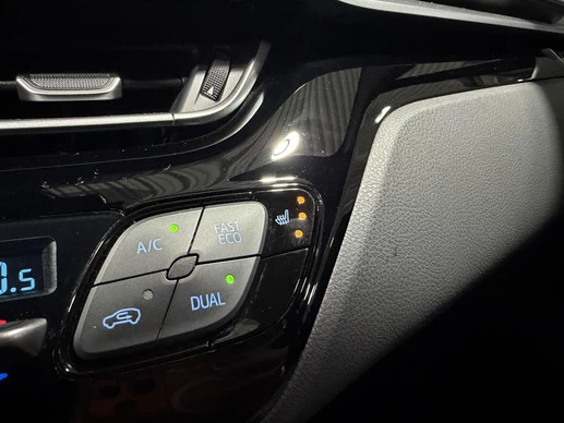 Toyota C-HR - Afbeelding 23 van 30