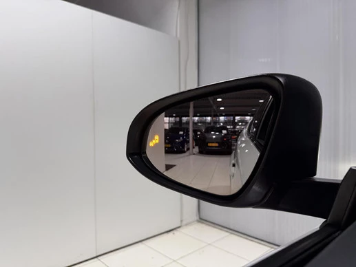 Toyota C-HR - Afbeelding 25 van 30