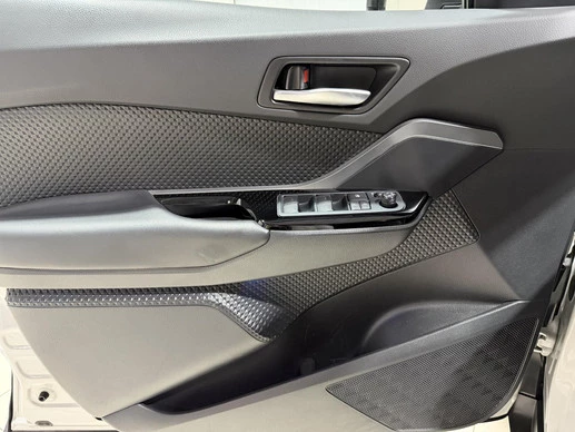 Toyota C-HR - Afbeelding 29 van 30