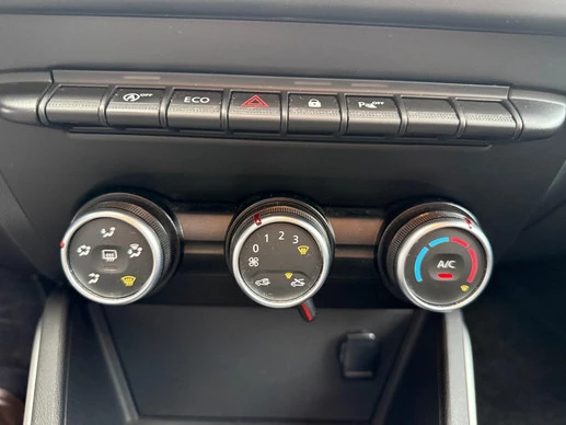 Dacia Duster - Afbeelding 11 van 27