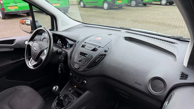Ford Transit Courier - Afbeelding 7 van 27