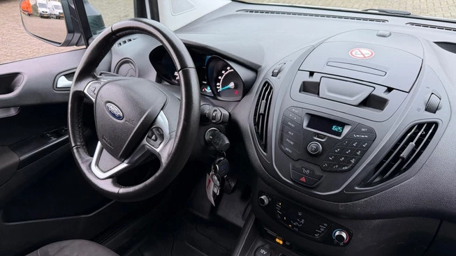Ford Transit Courier - Afbeelding 8 van 27