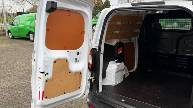 Ford Transit Courier - Afbeelding 12 van 27