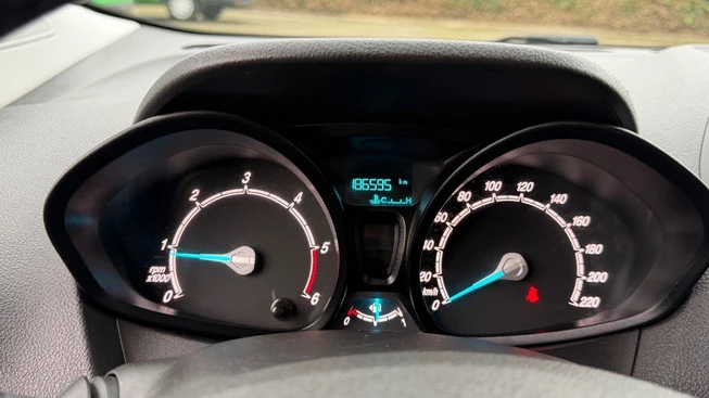 Ford Transit Courier - Afbeelding 24 van 27