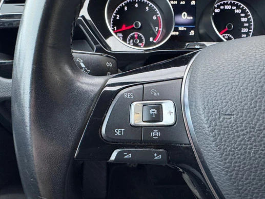 Volkswagen Touran - Afbeelding 14 van 29
