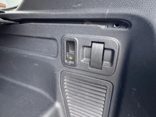 Volkswagen Touran - Afbeelding 29 van 29