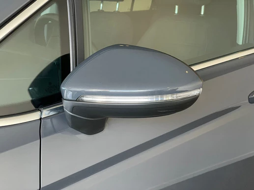 Volkswagen Touran - Afbeelding 8 van 30