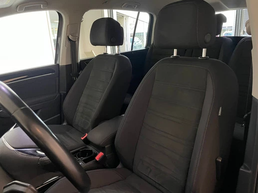 Volkswagen Touran - Afbeelding 17 van 30