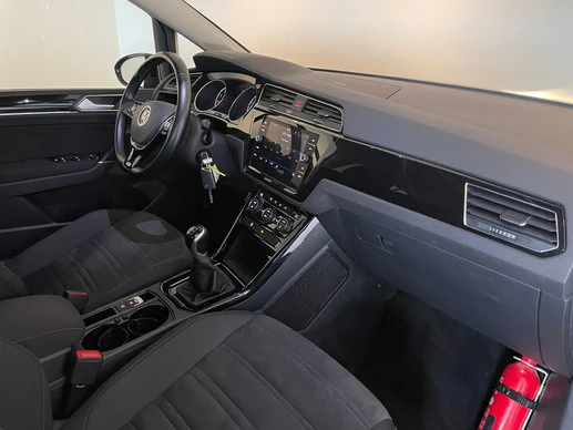 Volkswagen Touran - Afbeelding 25 van 30