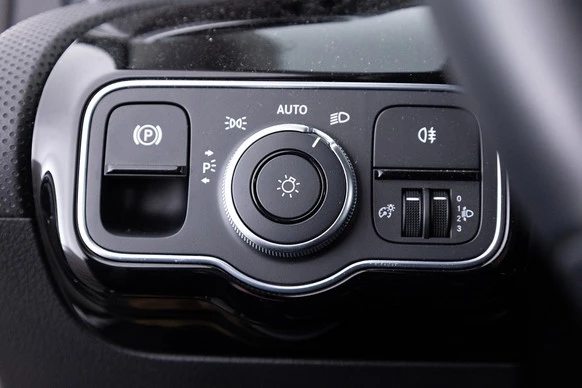 Mercedes-Benz A-Klasse - Afbeelding 14 van 30