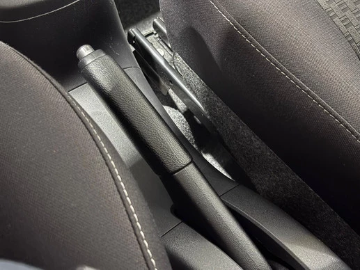 Mitsubishi Space Star - Afbeelding 19 van 27