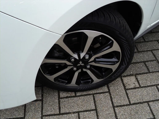 Mitsubishi Space Star - Afbeelding 3 van 30