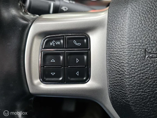 Dodge Ram 1500 - Afbeelding 28 van 30