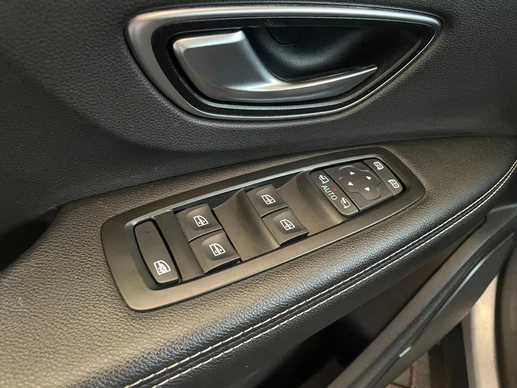 Renault Scénic - Afbeelding 19 van 25