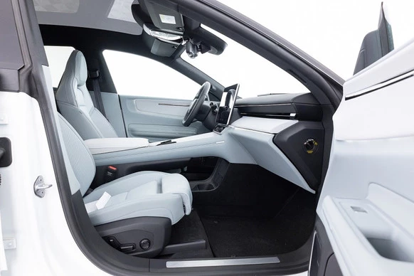 Polestar 4 - Afbeelding 4 van 9