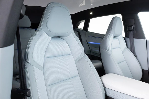 Polestar 4 - Afbeelding 8 van 30