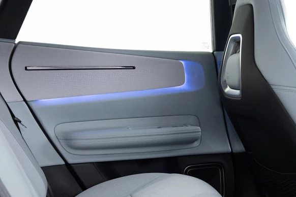 Polestar 4 - Afbeelding 14 van 30