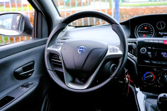 Lancia Ypsilon - Afbeelding 6 van 26