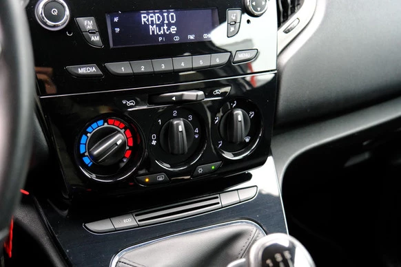 Lancia Ypsilon - Afbeelding 13 van 26