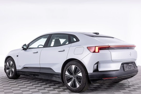 Polestar 4 - Afbeelding 2 van 30