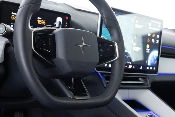 Polestar 4 - Afbeelding 13 van 30