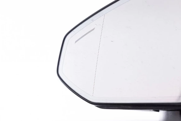 Polestar 4 - Afbeelding 25 van 30