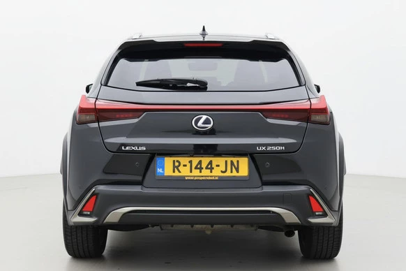 Lexus UX - Afbeelding 22 van 27