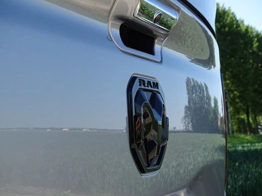 Dodge Ram 1500 - Afbeelding 17 van 30