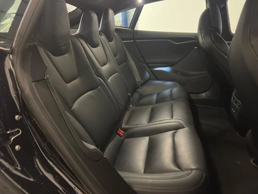 Tesla Model S - Afbeelding 10 van 30