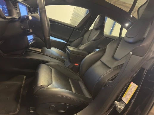 Tesla Model S - Afbeelding 28 van 30