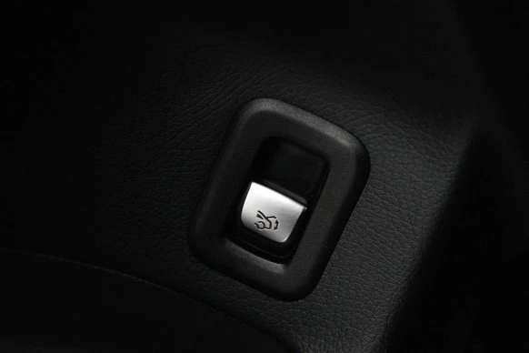 Mercedes-Benz EQC - Afbeelding 8 van 24