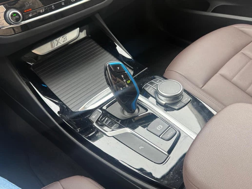 BMW iX3 - Afbeelding 14 van 30