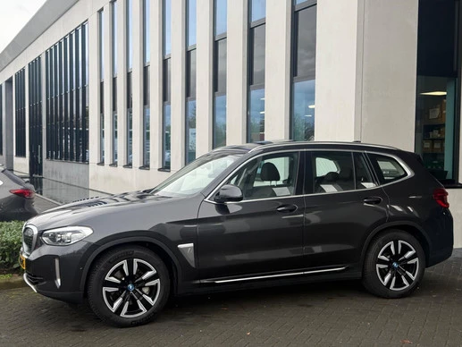 BMW iX3 - Afbeelding 27 van 30