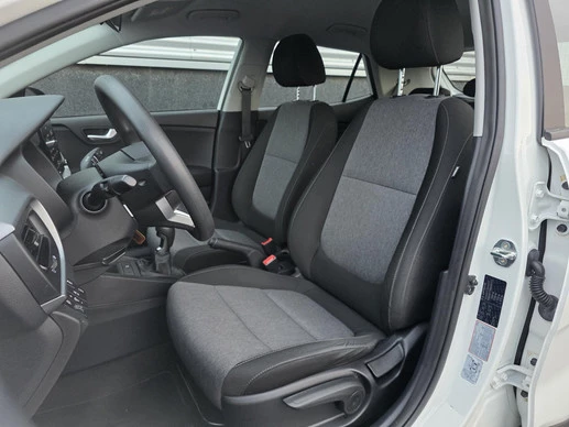 Kia Stonic - Afbeelding 12 van 30