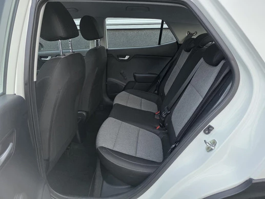 Kia Stonic - Afbeelding 14 van 30