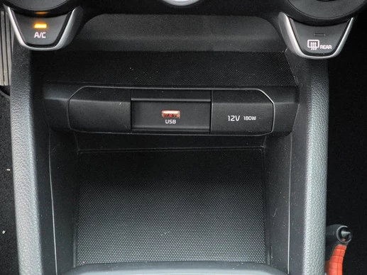 Kia Stonic - Afbeelding 24 van 30