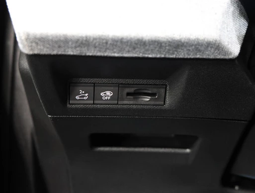 Peugeot e-3008 - Afbeelding 25 van 30