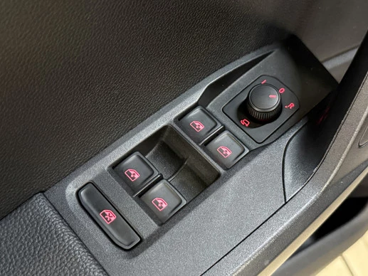 SEAT Arona - Afbeelding 16 van 30