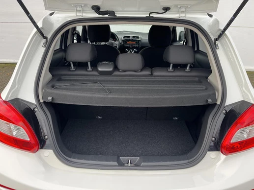 Mitsubishi Space Star - Afbeelding 25 van 30