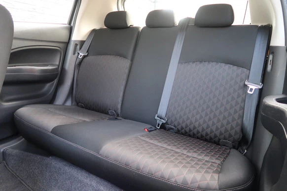 Mitsubishi Space Star - Afbeelding 14 van 28