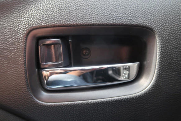 Mitsubishi Space Star - Afbeelding 16 van 28