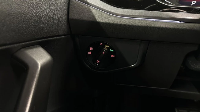 Volkswagen Polo - Afbeelding 27 van 30